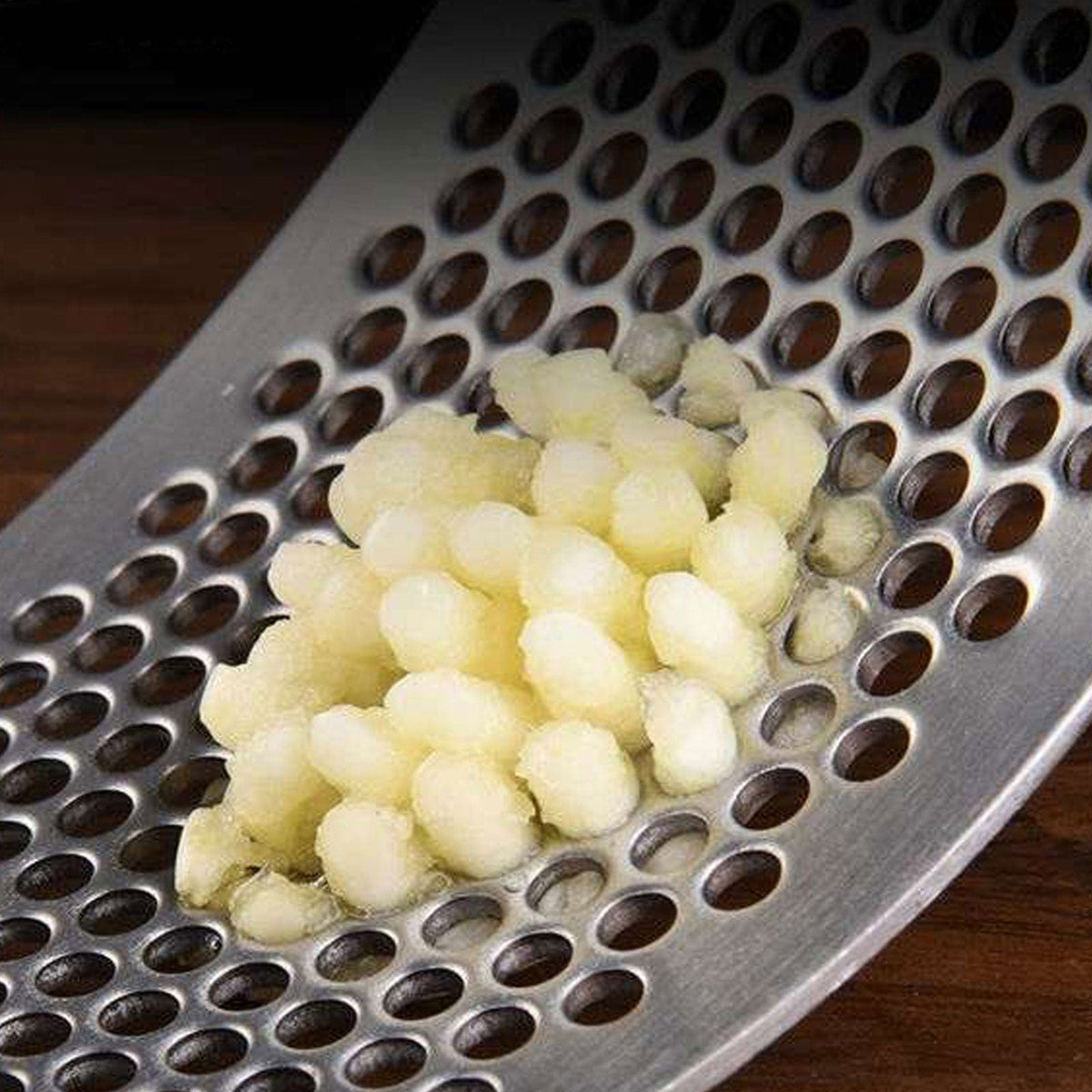 L'ail - Rocking Garlic Crusher – Sugar & Cotton